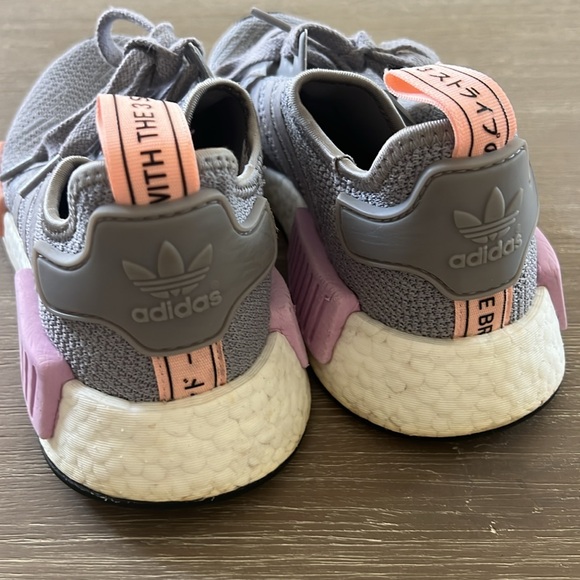 Ladies’ ADIDAS Grey Lavender Peach NMD Sneakers - Size 6.  (Pre-Owned) - Picture 4 of 4